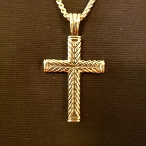 CROSS NECKLACE